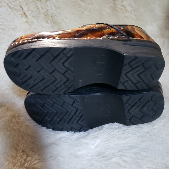 DANSKO slip on size 5 - Picture 8 of 9